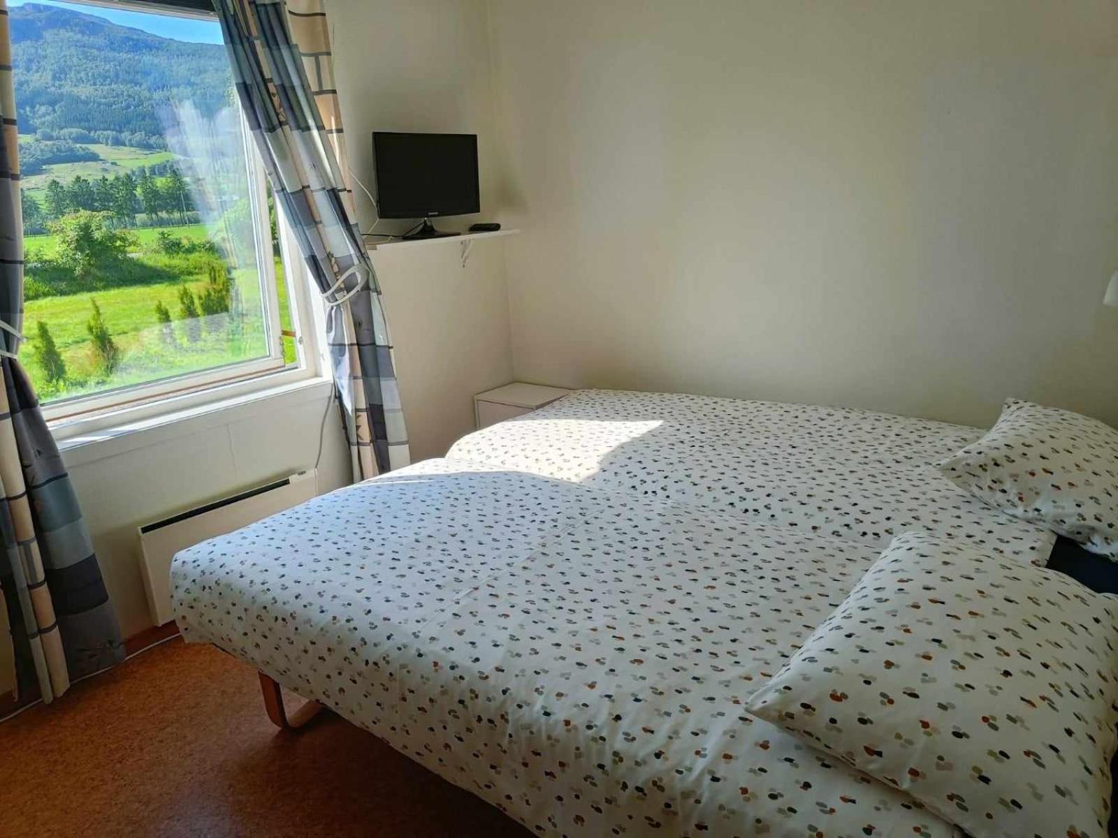 Отель Vikedal Relax Center Экстерьер фото