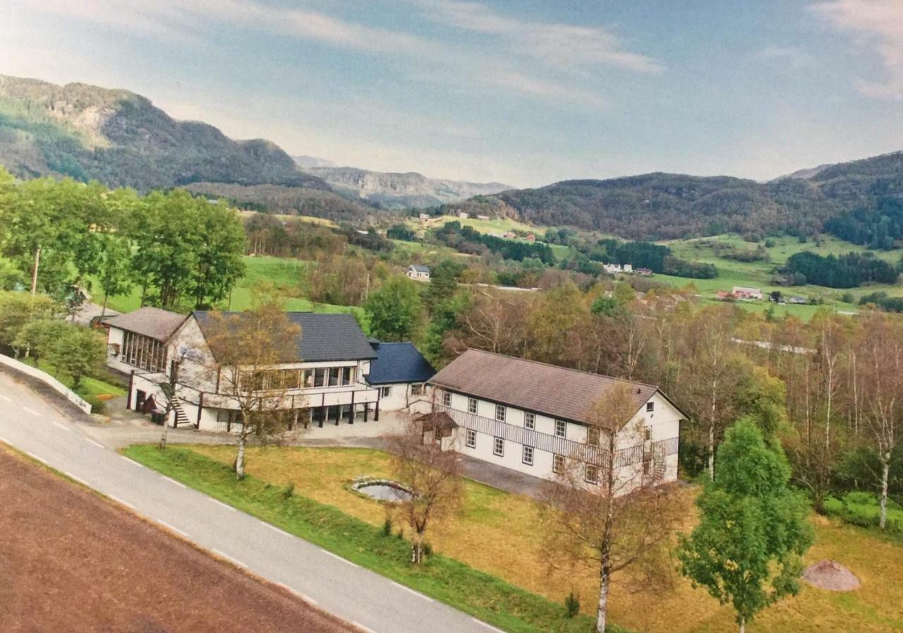 Отель Vikedal Relax Center Экстерьер фото